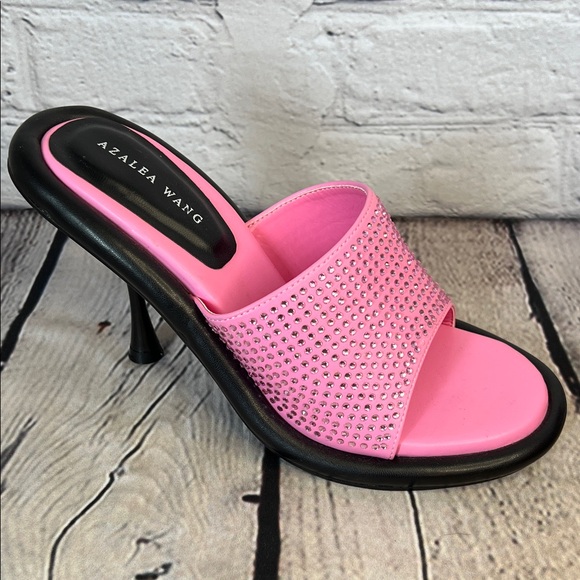 Azalea Wang Shoes - *Azalea Wang Aleah Embellished heeled Sandals in pink rhinestone